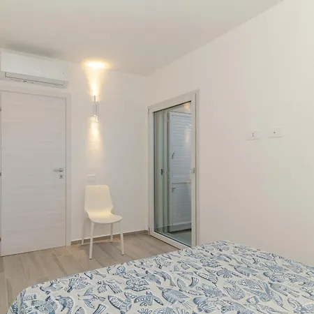 Apartman Blu With Patio *